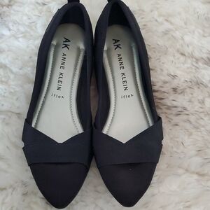 Anne Klein Black Pointed Flats